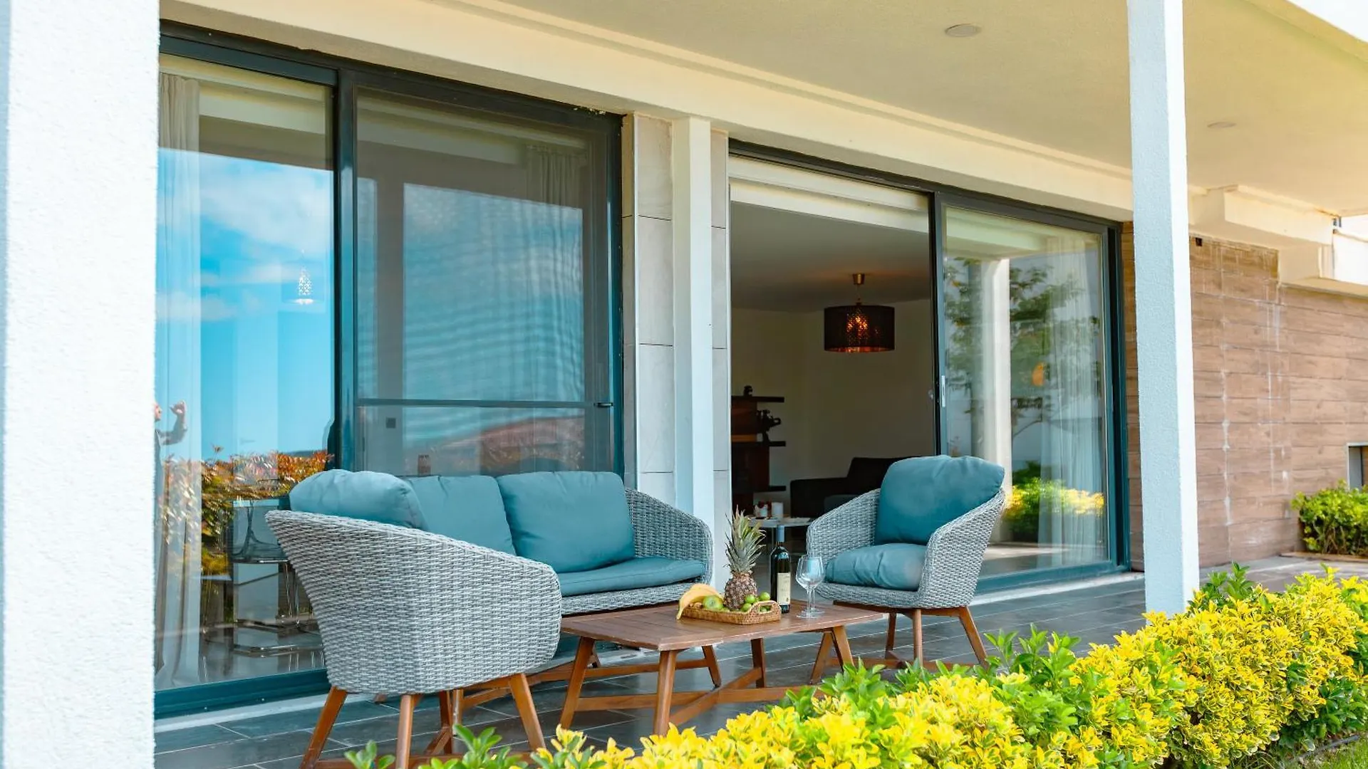 Royal Blue Istanbul - Luxury Villas