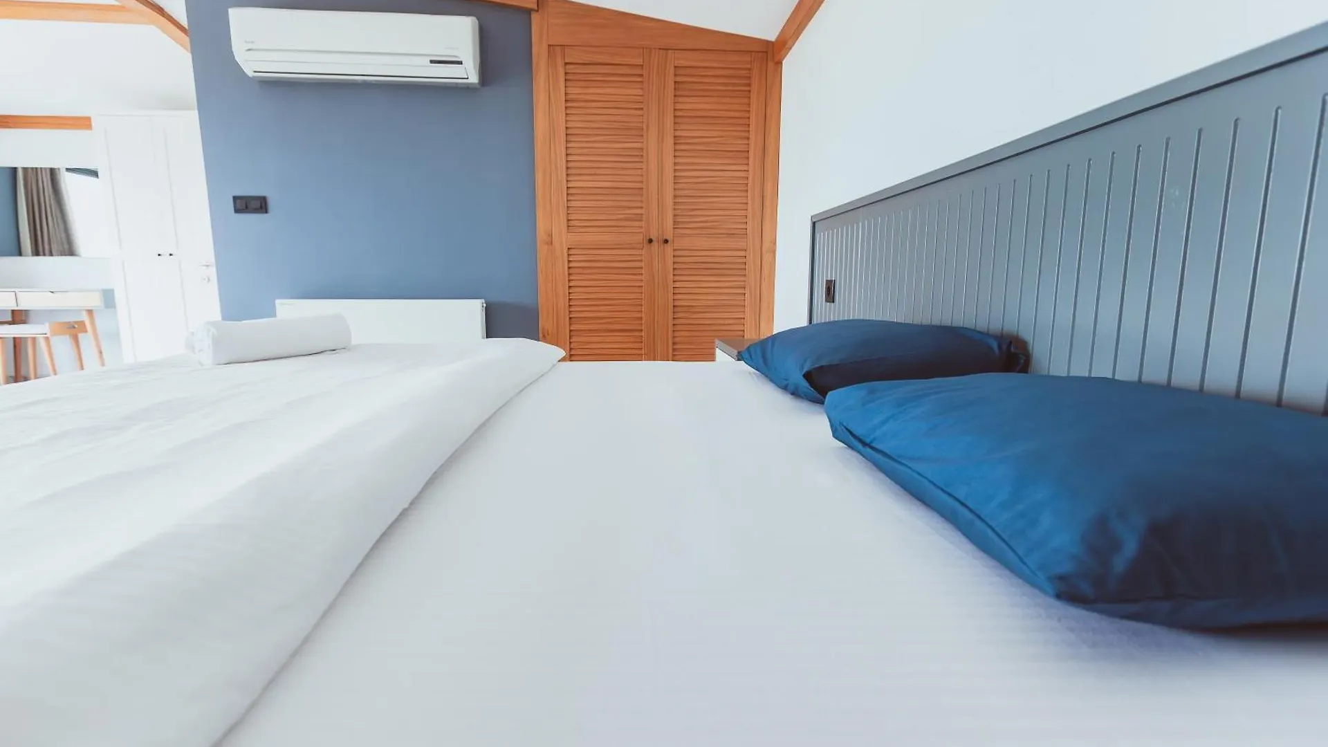 Royal Blue Istanbul - Luxury Villas